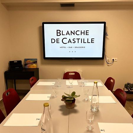 Best Western Blanche De Castille Dourdan Exteriér fotografie