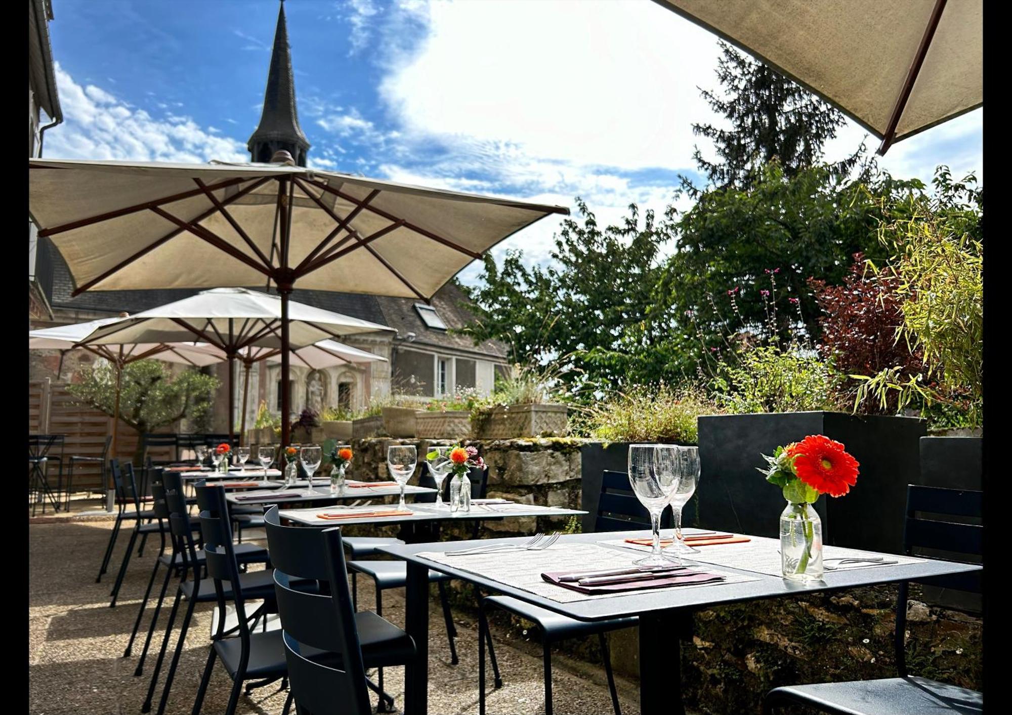 Best Western Blanche De Castille Dourdan Exteriér fotografie